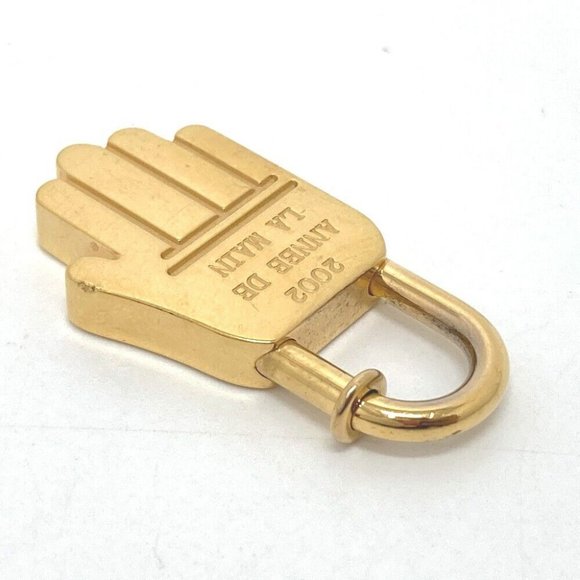 AUTHENTIC HERMES 2002 only Hand motif Cadena bag Accessories Charm Metal Gold - Picture 1 of 9